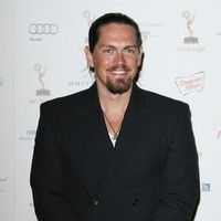 Steve Howey - 63rd Annual Primetime Emmy Awards Cocktail Reception photos | Picture 79257